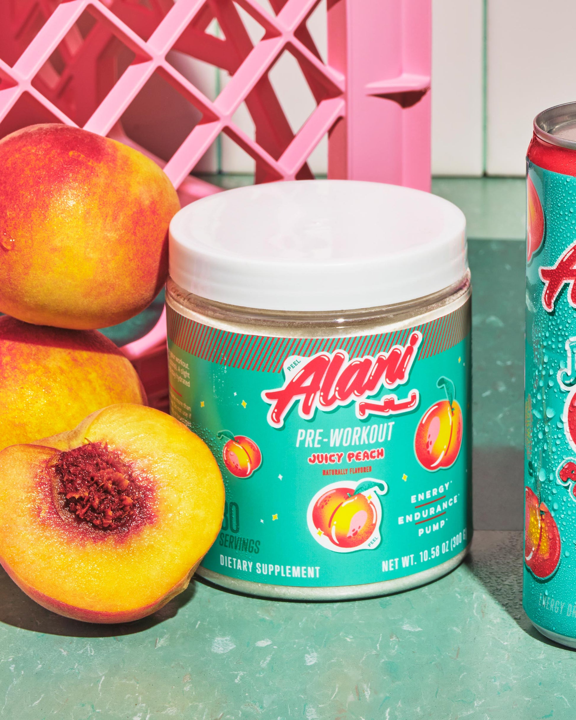 pre-workout-juicy-peach-30-servings-q8 old_ProductPagePWOLifestyle3_77022674-d0da-499a-8941-6c66b1f93261.jpg